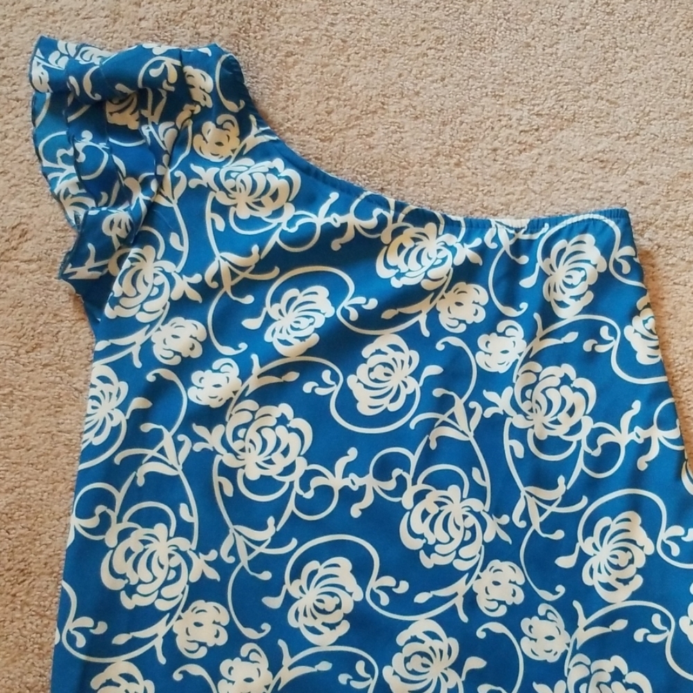 One Shoulder Dress - Picture 5 of 6